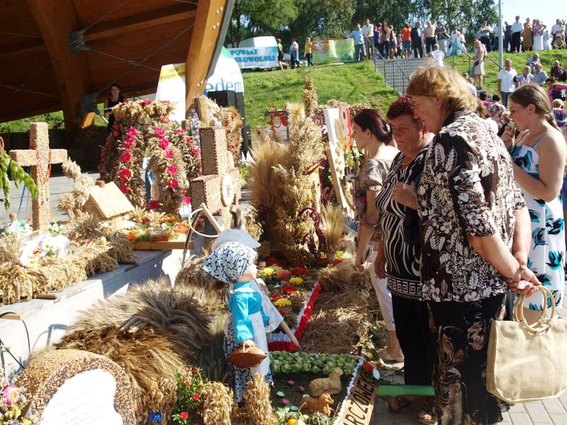 do-ynki-gminno-parafialne-w-szadku-www-nasze-fm-regionalny-portal