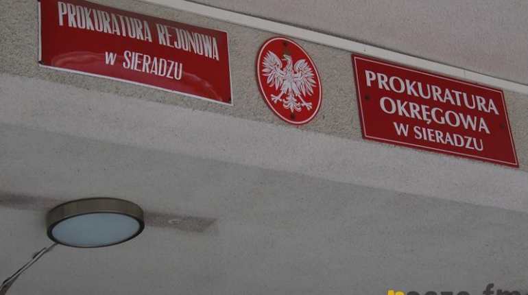 Akt oskarżenia wobec nastoletnich zabójców bezdomnego mężczyzny